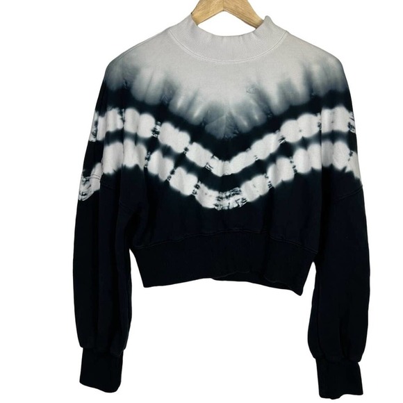 Fabletics Sweaters - Fabletics Tie Dye Chevron Olivia Mock Neck Long-Sleeve Crop Pullover Medium